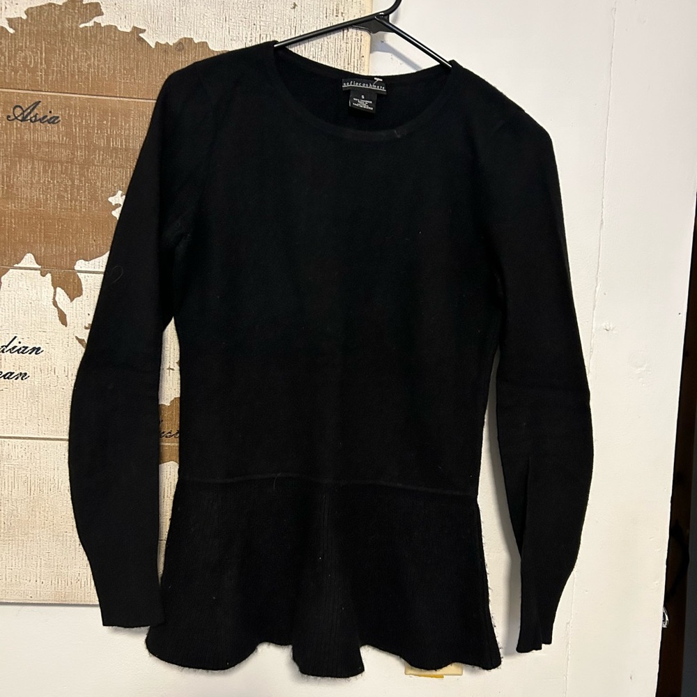 Sofia Cashmere Black Sweater